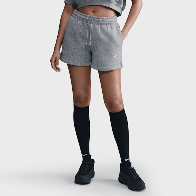 Nike Sportswear Phoenix Fleece Mid-Rise 4" Shorts grau 97965 1