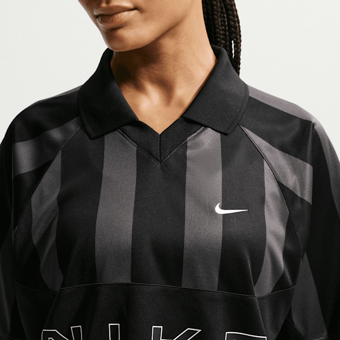 Nike   Sportswear Oversized Jersey czarny 97973 3