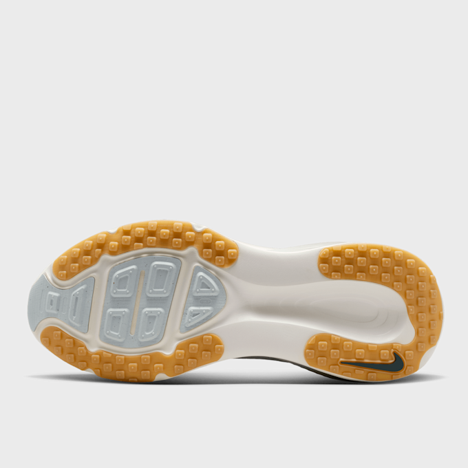 Nike   Vomero 18 beige 97943 5
