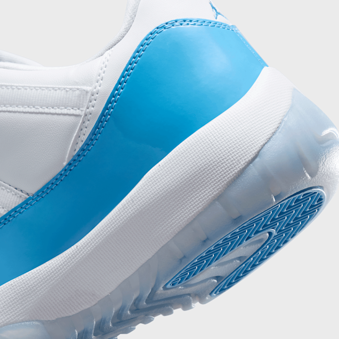 Jordan Air Jordan 11 Retro Low "University Blue" blanc 98223 8