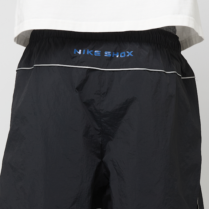 Nike   Sportswear Woven Shox Shorts czarny 98189 6