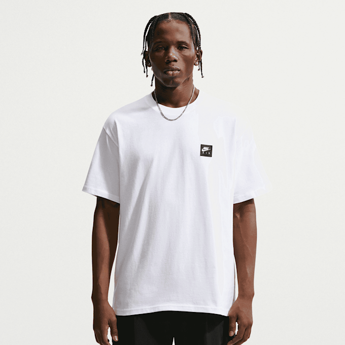 Nike   Sportswear Tee LSE Air Box blanc 98193 2