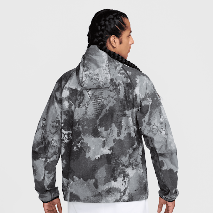 Nike Tech Windrunner Dri-FIT Woven Full-Zip Jacket grau 98210 2