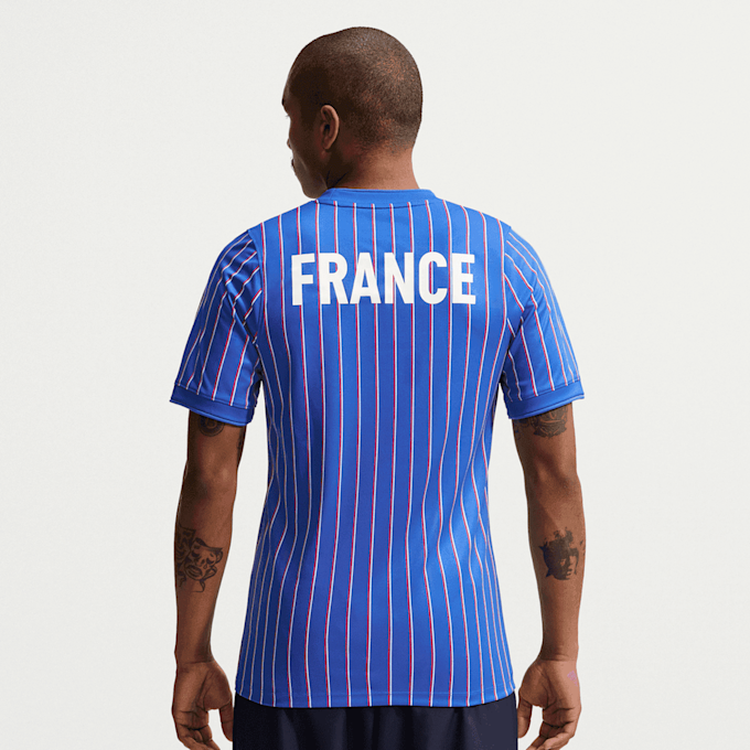Nike   France x Jacquemus Dri-FIT Academy Pro Shortsleeve Top blau 98290 2