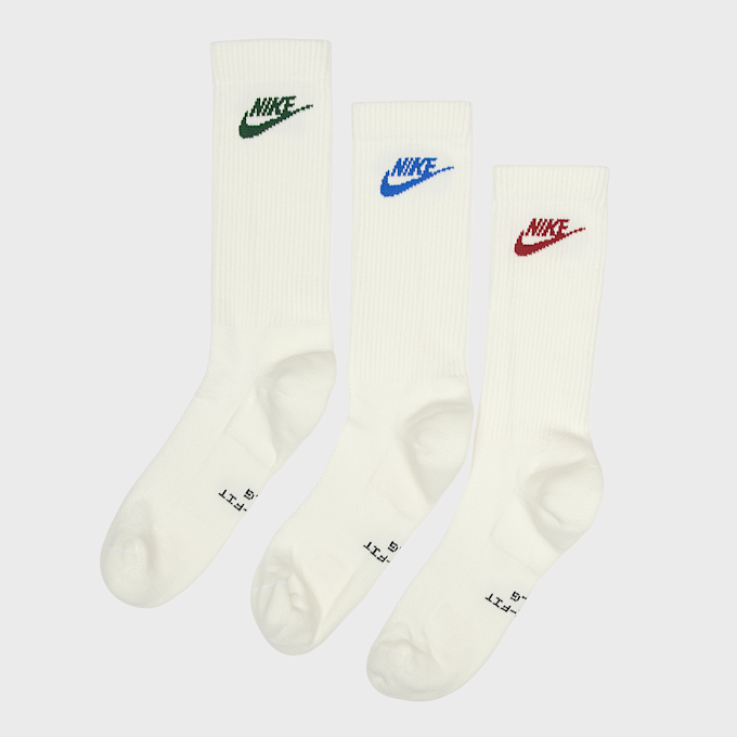 Nike   3 PACK - Everyday Elevated Crew Socks beige 98353 1