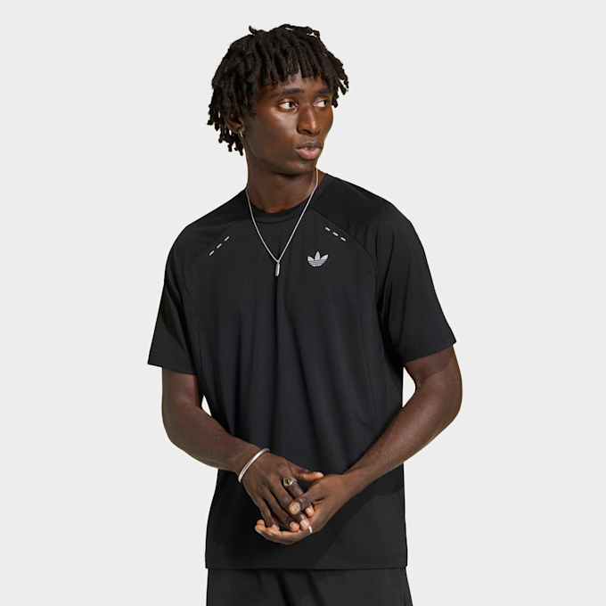 adidas Originals Tech Trefoil Essentials Polyester Tee nero 98489 1