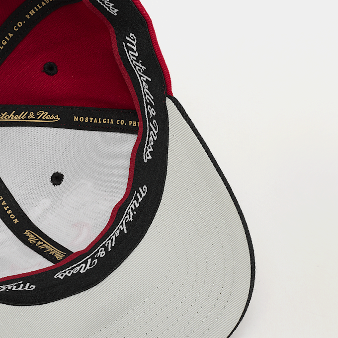 Mitchell & Ness Snapback Team Arch Classic Red NBA Chicago Bulls rouge 98503 3