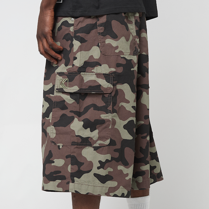 Karl Kani OG Camo Baggy Cargo Shorts camuflado 98819 4