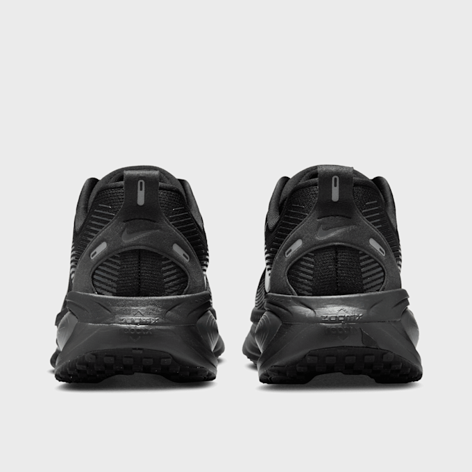 Nike   Vomero 18 noir 98886 4