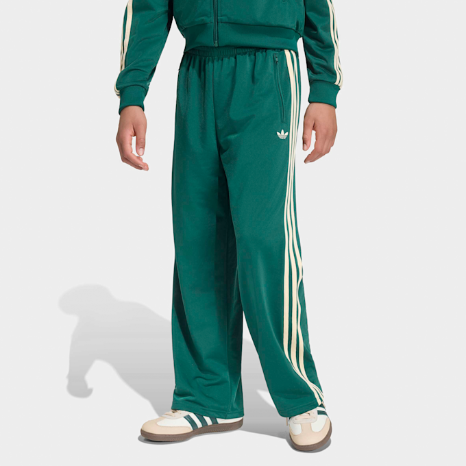 adidas Originals Firebird Loose Track Pants grün 99595 1
