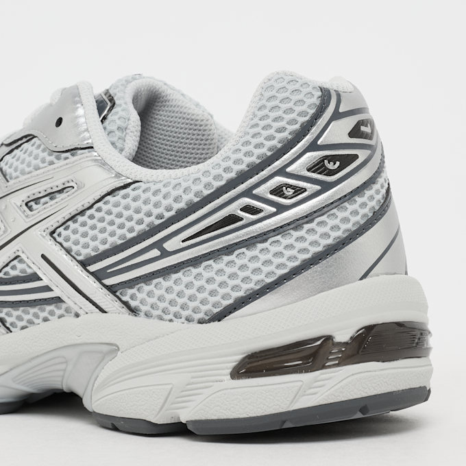 ASICS SportStyle Gel-1130 srebrny 100066 7