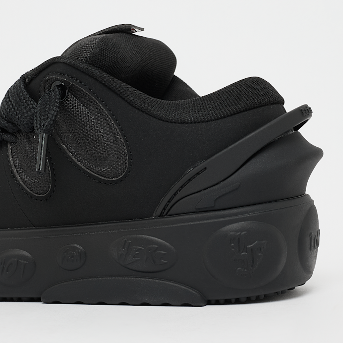 PUMA La Francé preto 100220 7