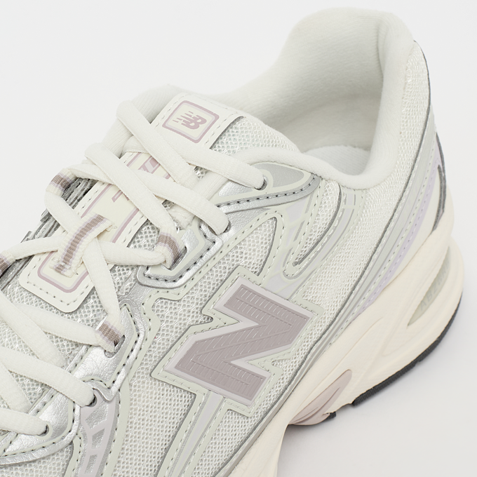 New Balance 740 silber 100664 6
