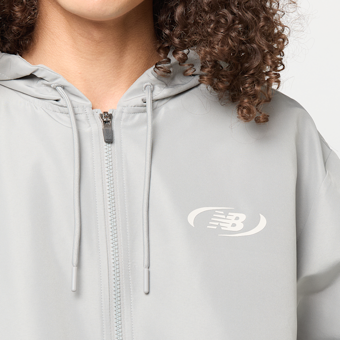 New Balance Trackside Woven Jacket szary 100633 3