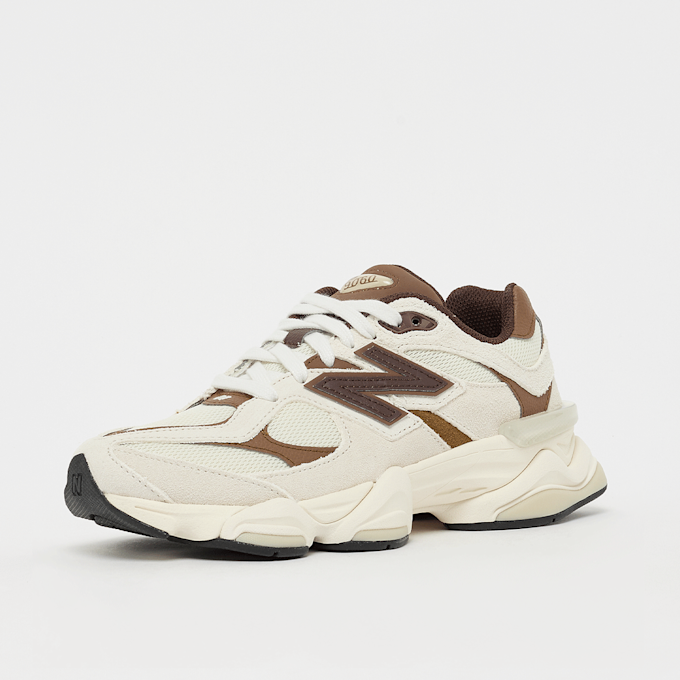 New Balance 9060 beż 100673 2