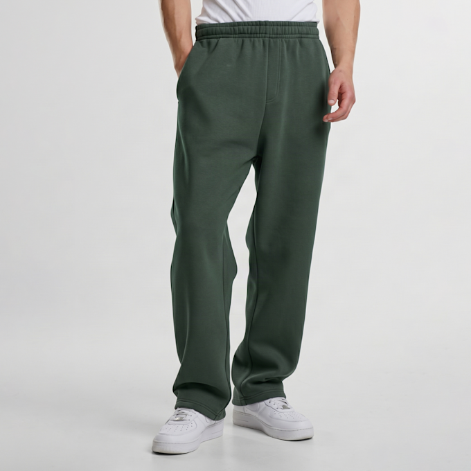Urban Classics Fluffy Trackpants grün 100715 1