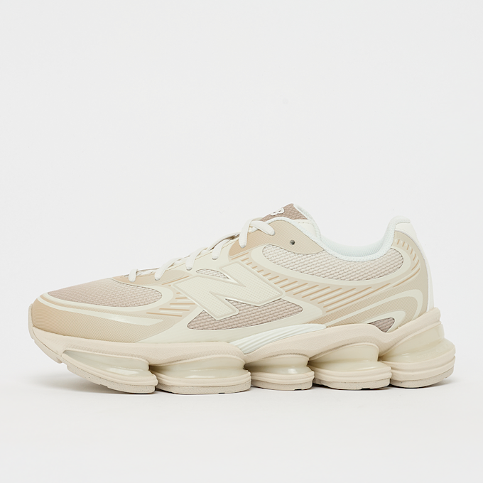 New Balance 2000 beż 100802 1