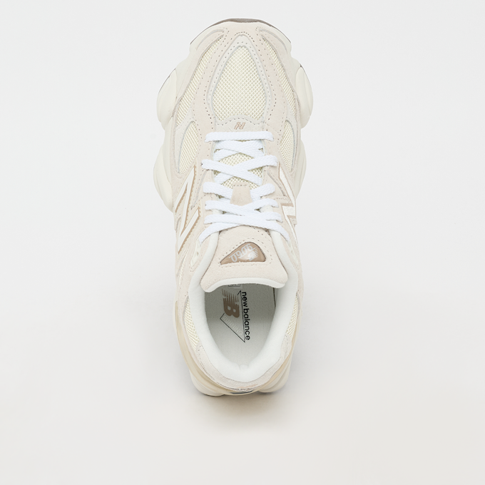 New Balance 9060 beige 100800 5