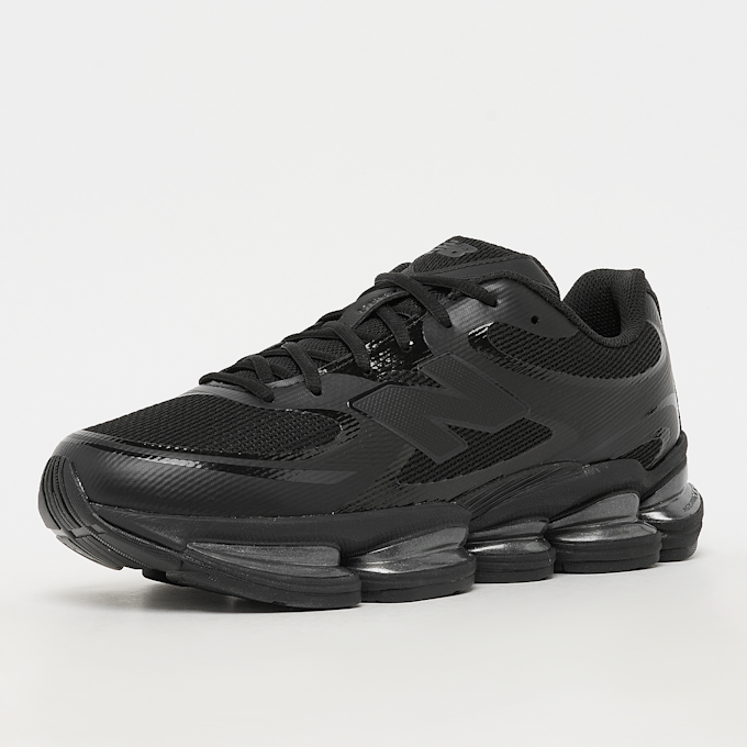 New Balance 2000 crna 100850 2