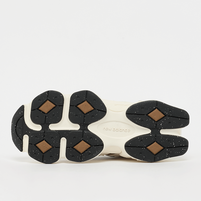 New Balance 9060 beige 100853 4