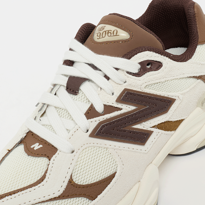 New Balance 9060 beige 100853 6