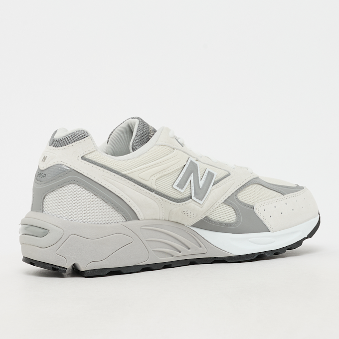 New Balance 880 beż 100861 3