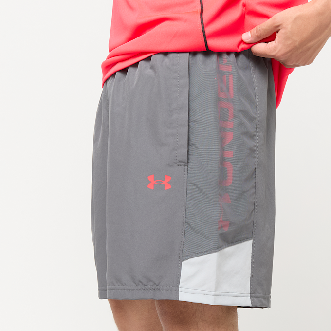 Under Armour Tech Utility Shorts grigio 100753 4