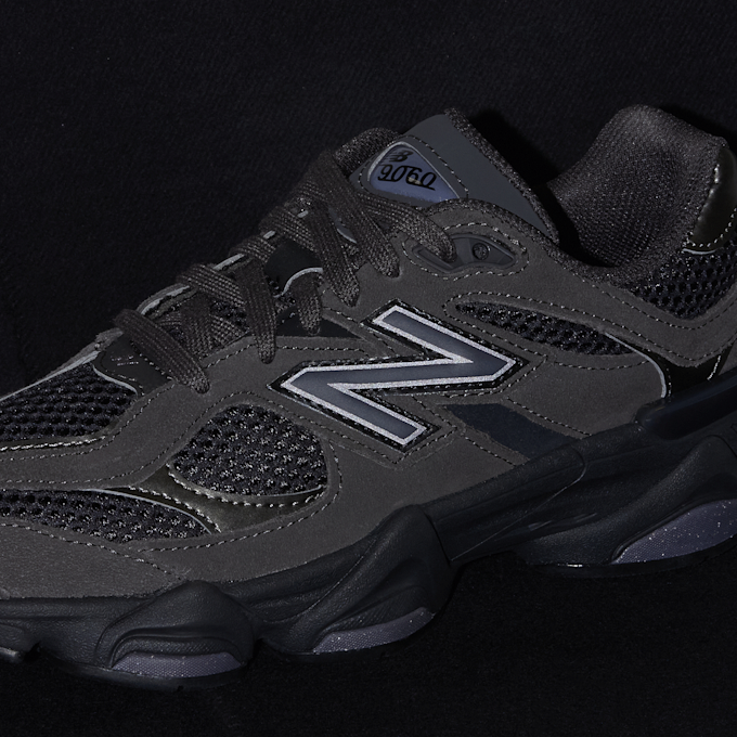 New Balance 9060 black/neptune grey schwarz 100878 8
