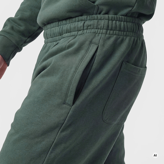 Urban Classics Fluffy Sweatpants groen 100938 3