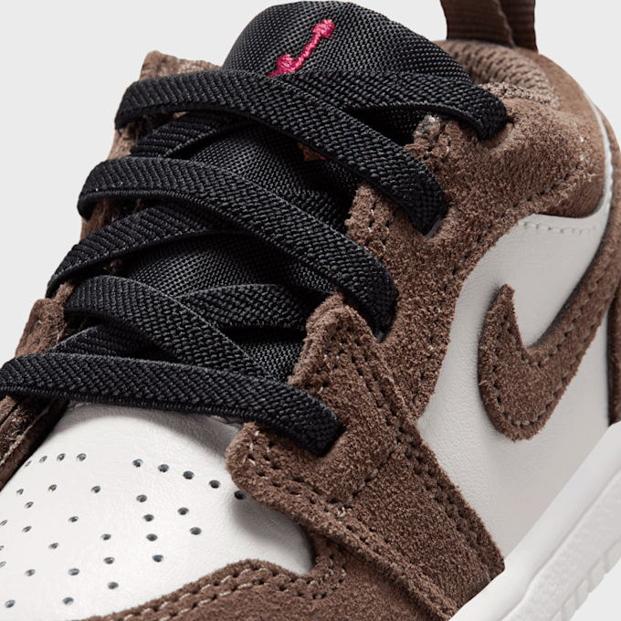 Jordan Jordan 1 Low Crianças Pequena castanho 100969 7