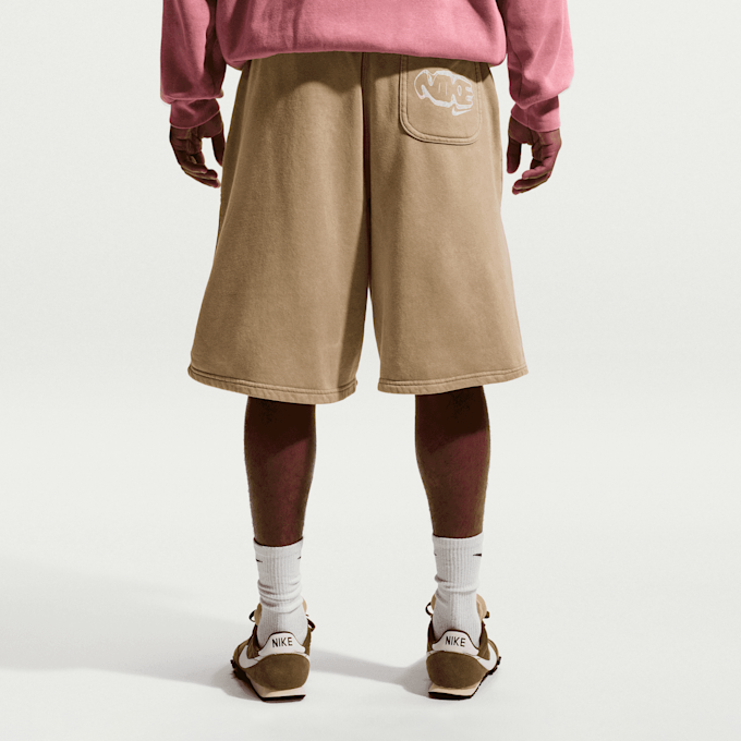 Nike   Sportswear Graphic Short beige 100999 2