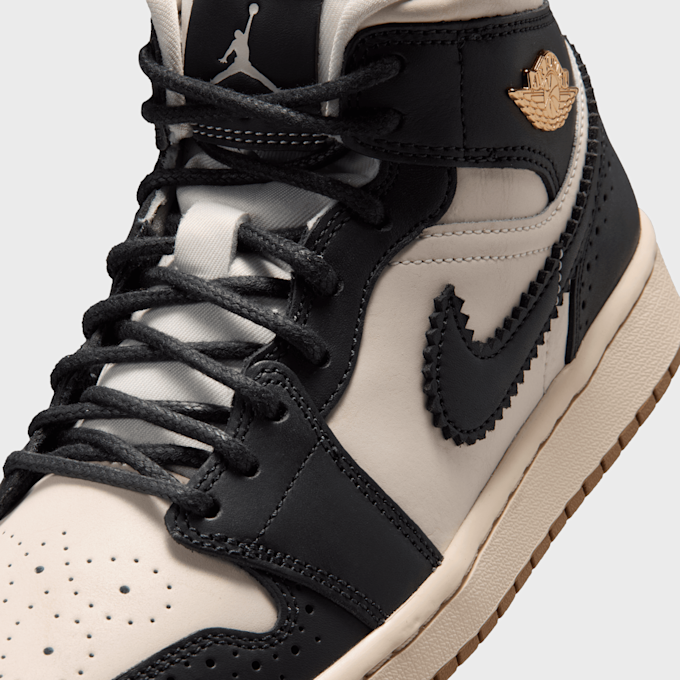 Jordan Air Jordan 1 Mid SE preto 100983 7