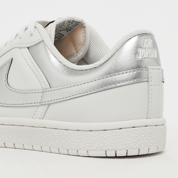 Jordan Air Jordan Skyline Low blanc 100992 7