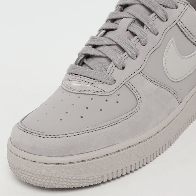 Nike   Air Force 1 Retro Premium siva 101129 6