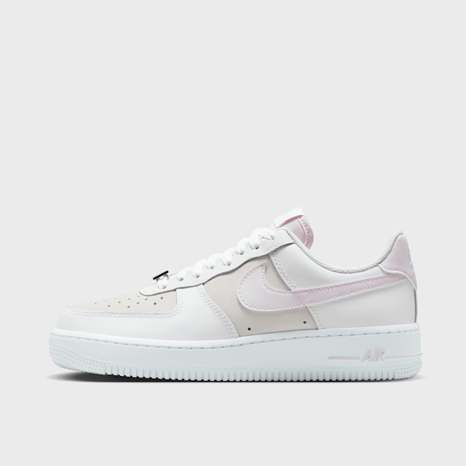 Nike   Air Force 1 '07 SE blanc 101135 1