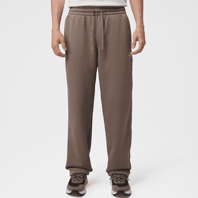 Jordan Brooklyn Statement Fleece Open-Hem Pants Braun 101078 1