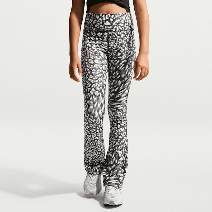 Nike   One Dri-FIT Flared Leggings negro 101518 1