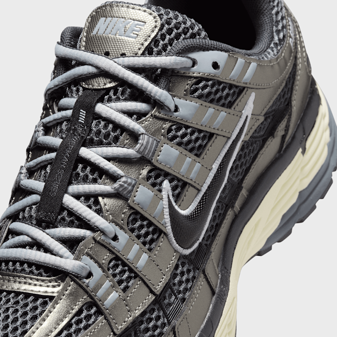 Nike   P-6000 SE szary 101421 7