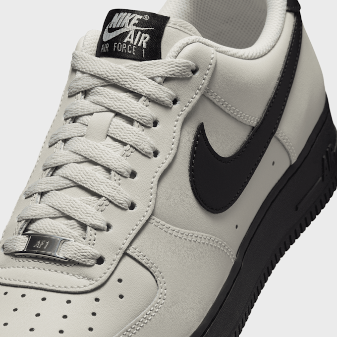 Nike   Air Force 1 '07 gris 101426 7