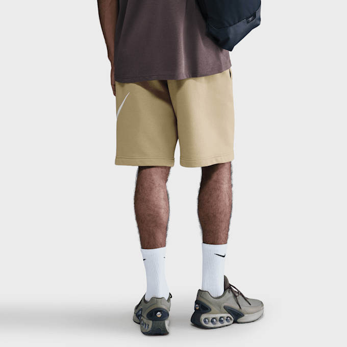Nike   Club Graphic Short beż 101384 2
