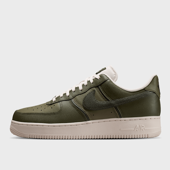 Nike Air Force 1 '07 LV8 zelena 101432 1