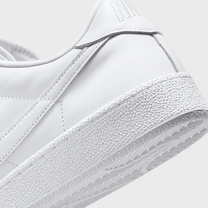 Nike   Tennis Classic CS bianco 101439 8
