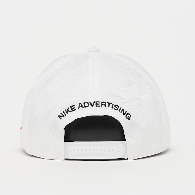 Nike   Rise "Your Message Here" Structured A-Frame Cap blanc 101416 2
