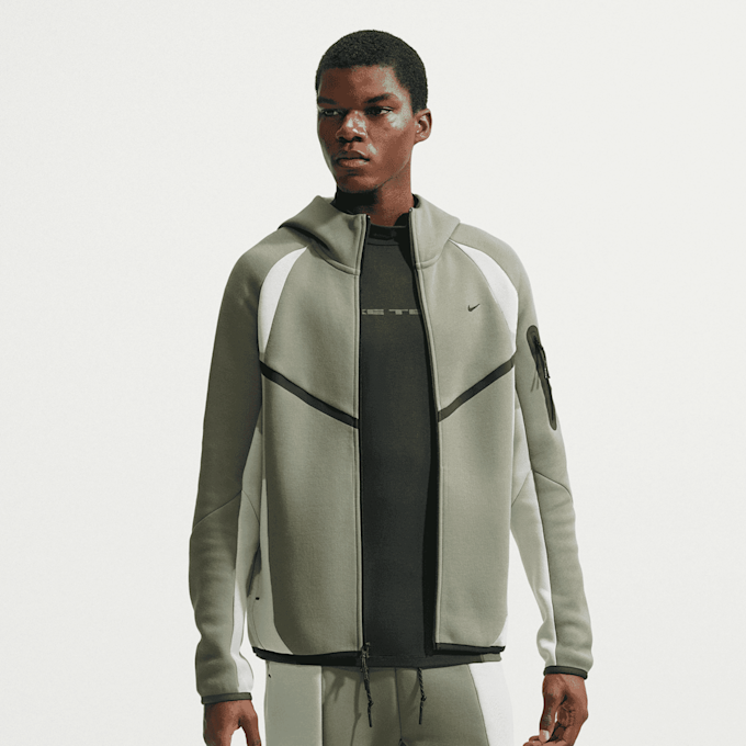 Nike   Tech Fleece Pro Windrunner Full Zip Jacket verde 101469 1