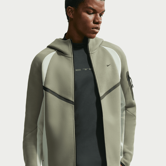 Nike Tech Fleece Pro Windrunner Full Zip Jacket grün 101469 3