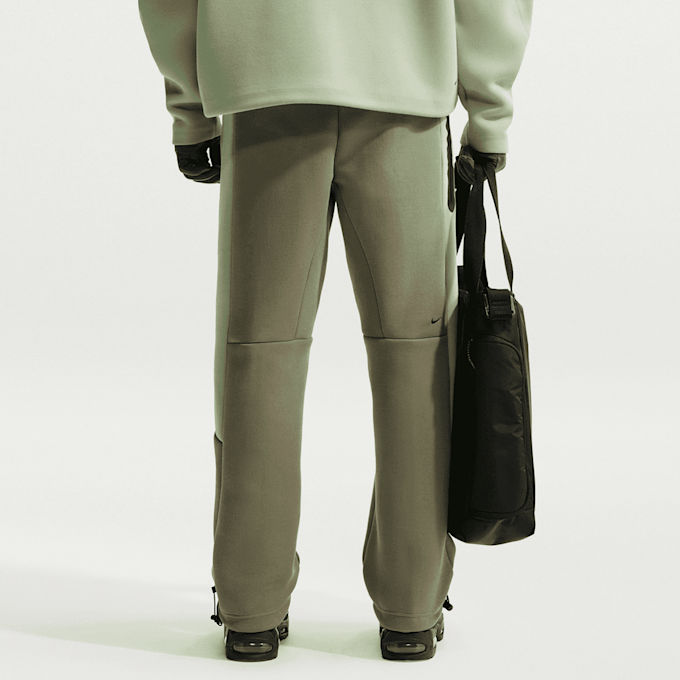 Nike Tech Fleece Pro Club Open Hem Pant grün 101408 2
