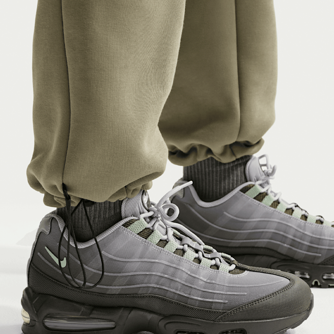 Nike   Tech Fleece Pro Club Open Hem Pant groen 101408 6