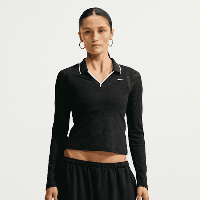 Nike   Chill Knit Longsleeve Stitch Lace Top crna 101338 1