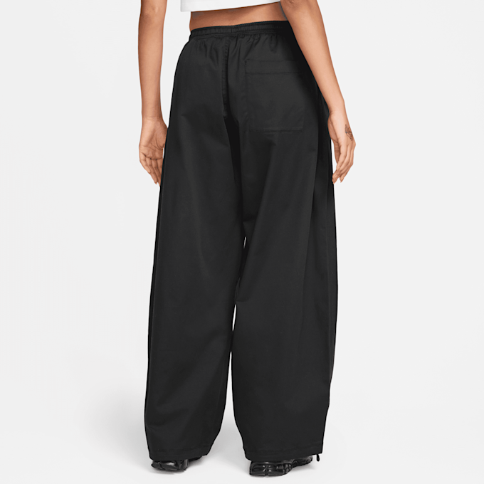 Nike   Sportswear Oversized Woven Utility Pants preto 101348 2