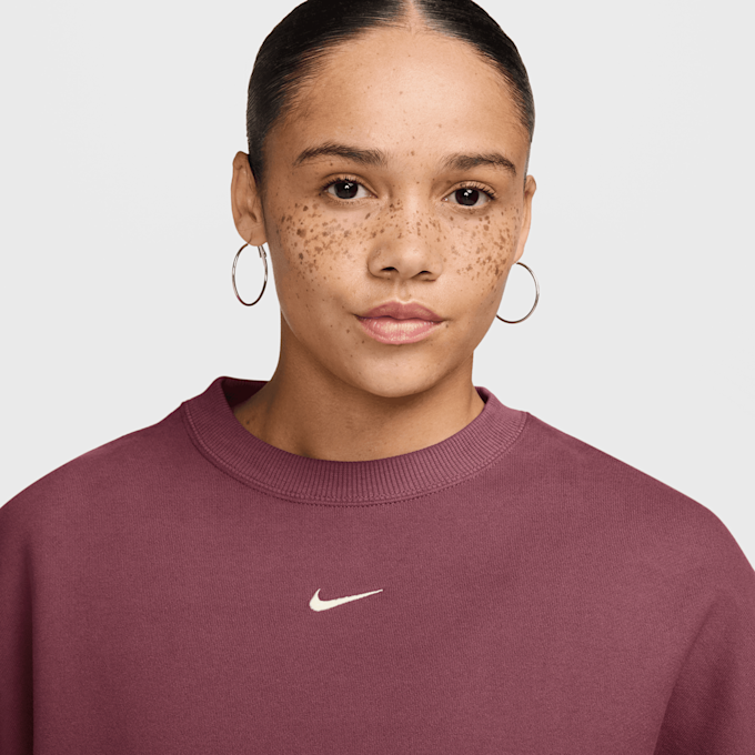 Nike   Studio Fleece Oversized Cropped Crew rouge 101355 3